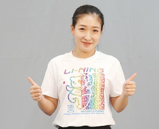 隔壁来了个美女