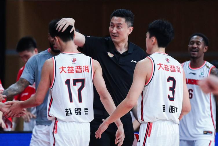 女生奖励素材高清
